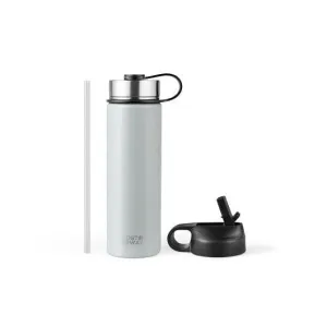 22 Oz Double-walled Insulated Stainless Steel Water Bottle with 2 Lids and Straw