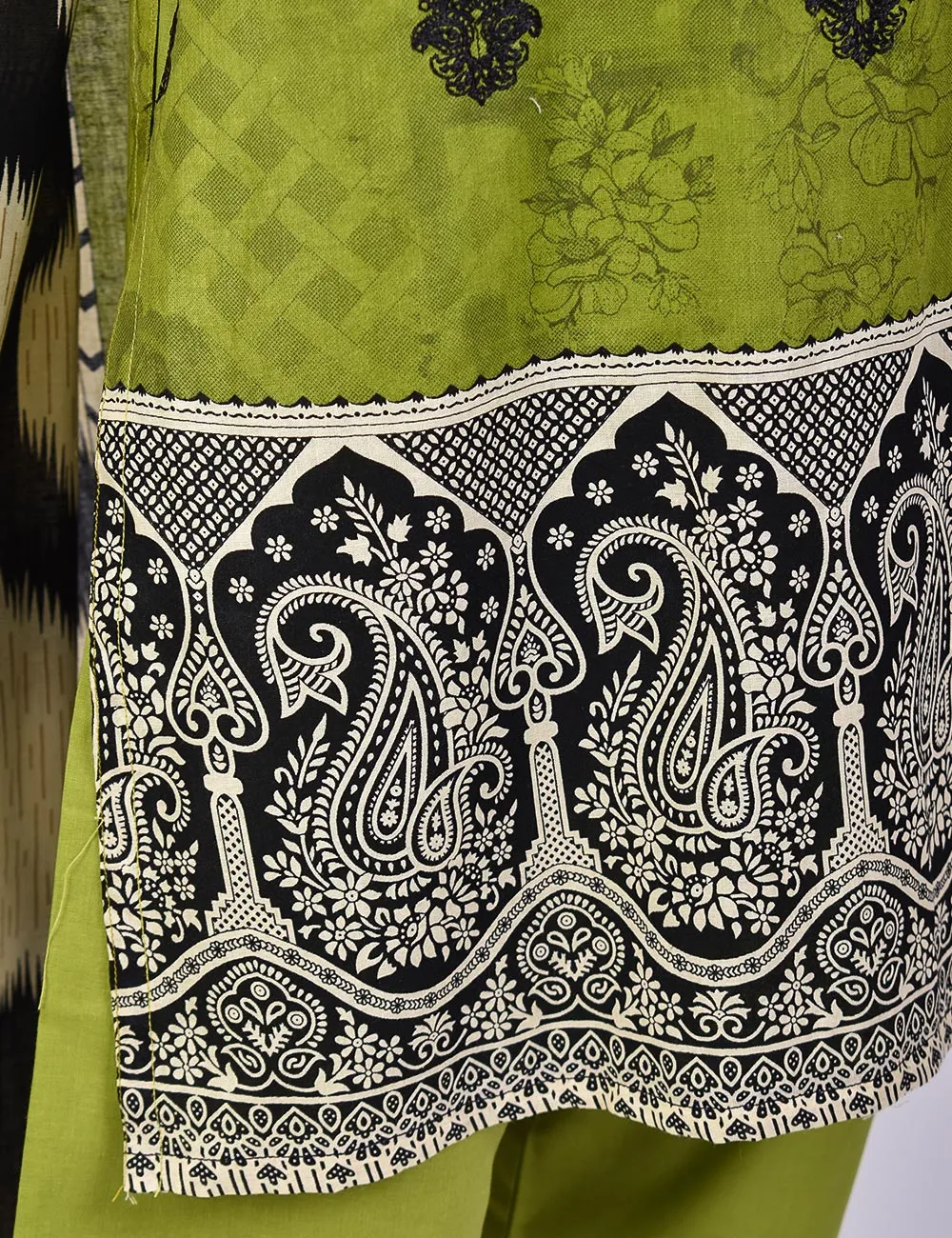 3 Pc Un-stitched Embroidered Lawn - Chaotic Depth (ATL-5A-Green)