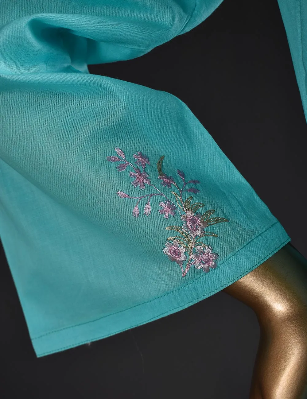 3 Pc Unstitched Embroidered Lawn Dress with Chiffon Embroidered Dupatta - Prague (ZEB-3A)