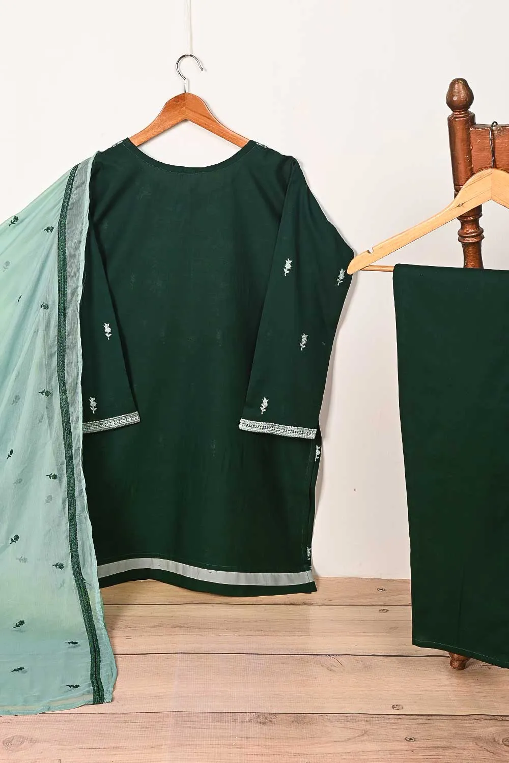 3SP-16B-Green - 3PC COTTON EMBROIDERED Dress With Chiffon Embroidered Dupatta