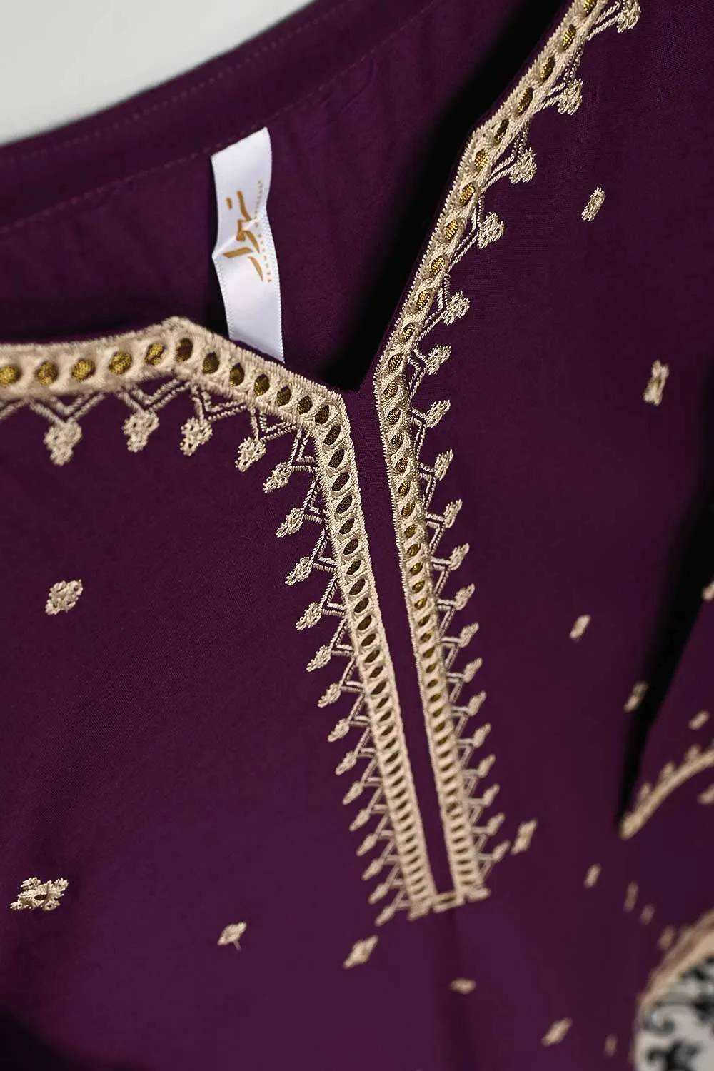 3SP-8B-Purple - 3PC COTTON EMBROIDERED Dress With Chiffon Embroidered Dupatta