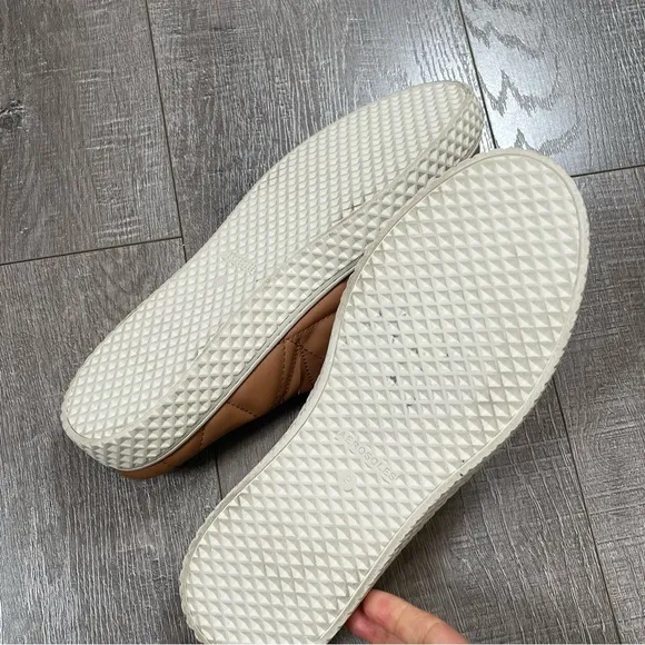 Aerosoles Women's Ella Quilted Slip-On Mules Size 9 Tan