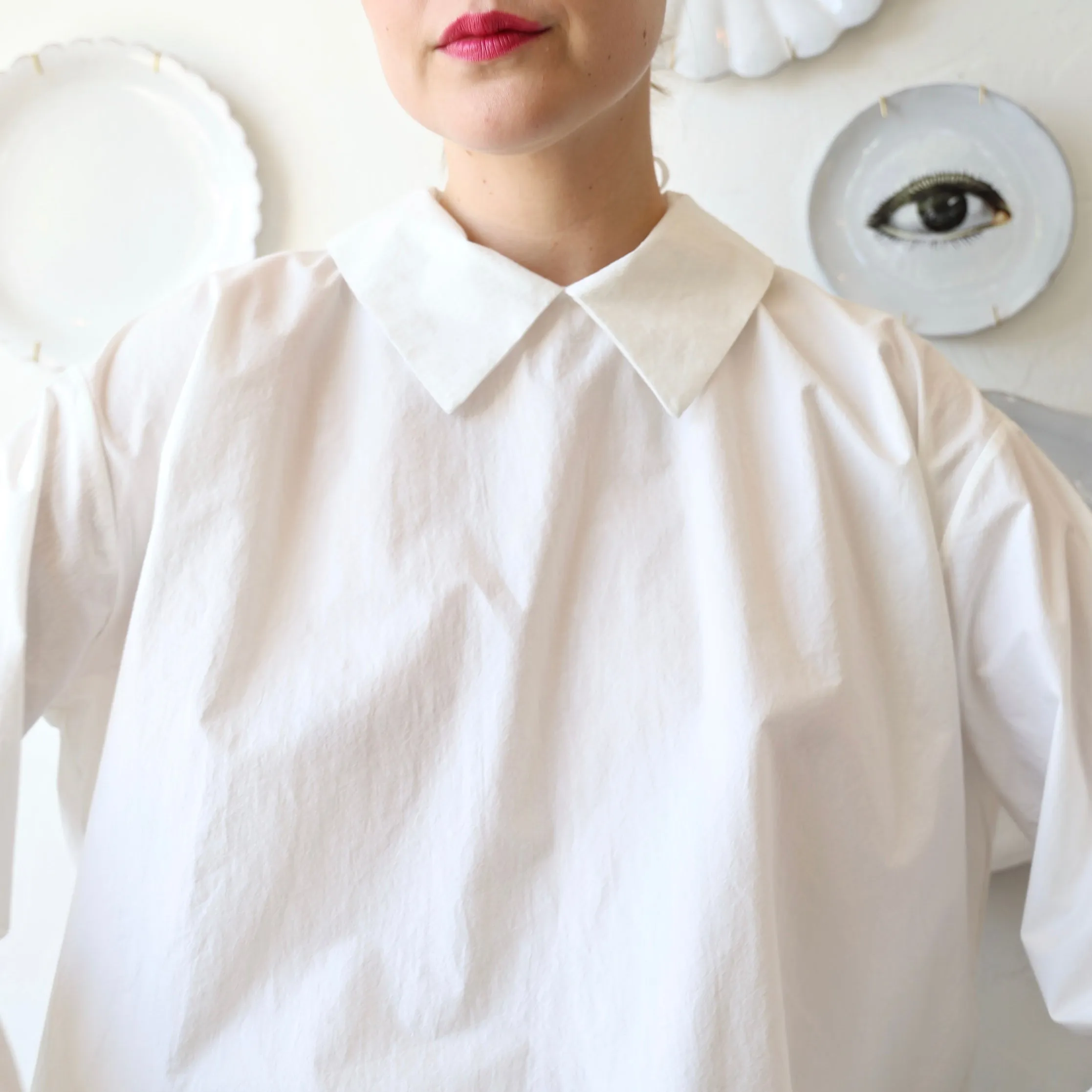 Bon Pointed Collar Shirt - White