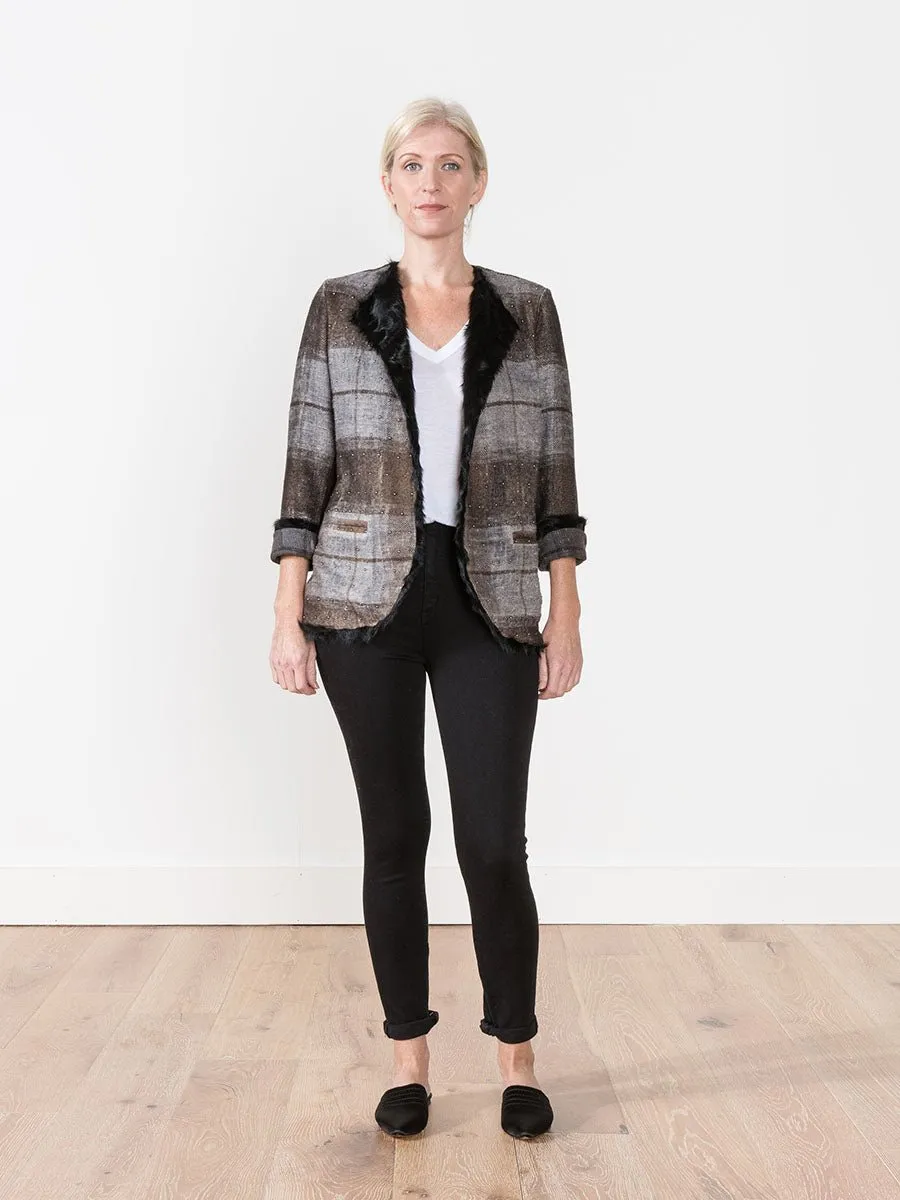 check jacket with fur and studs
