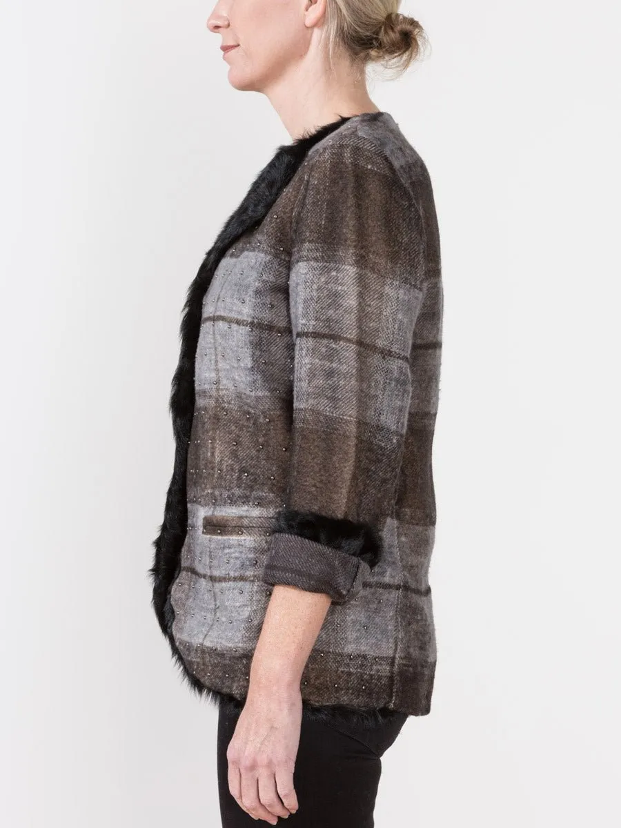 check jacket with fur and studs