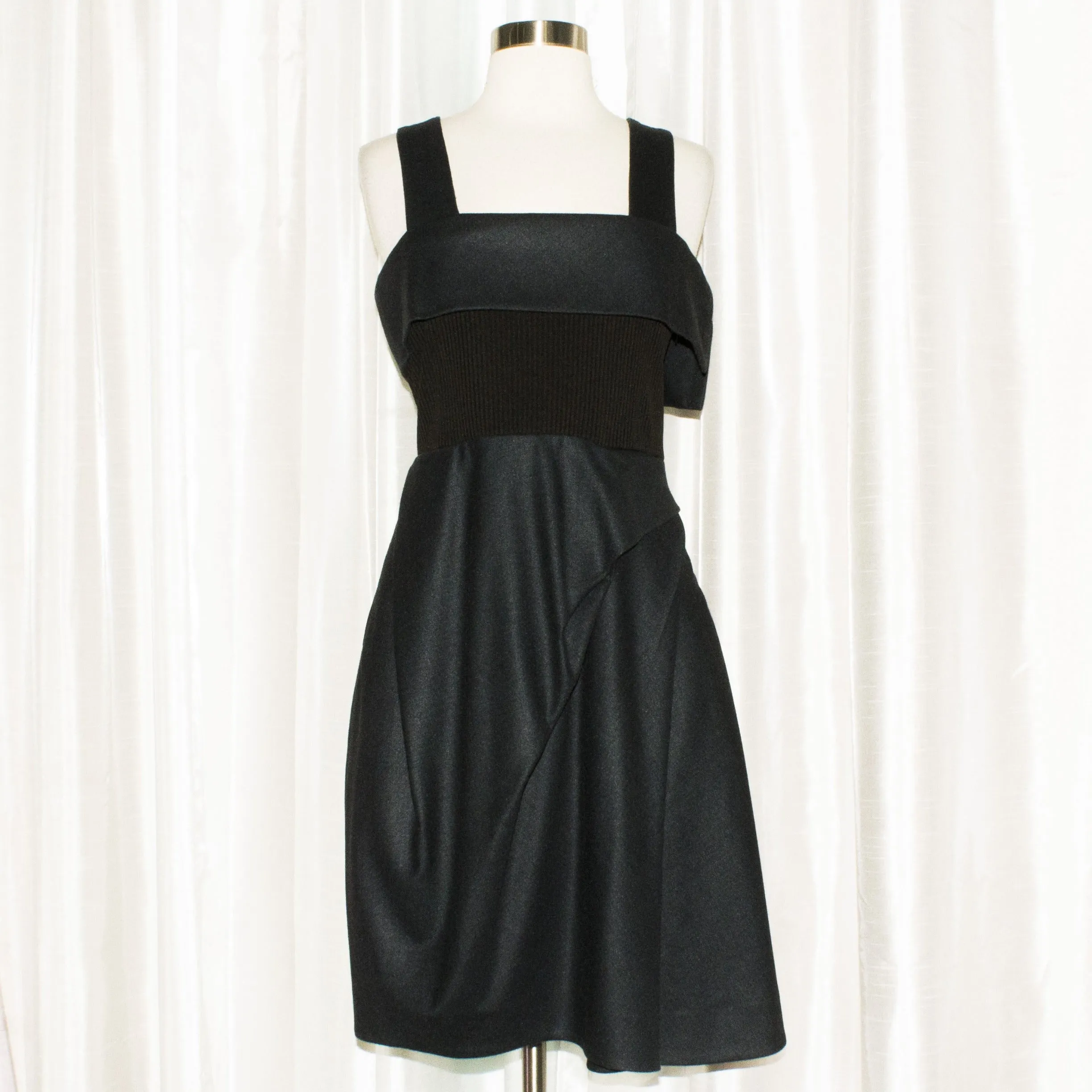 CHLOE Black Silk & Wool Mid-Length Dress Size 7