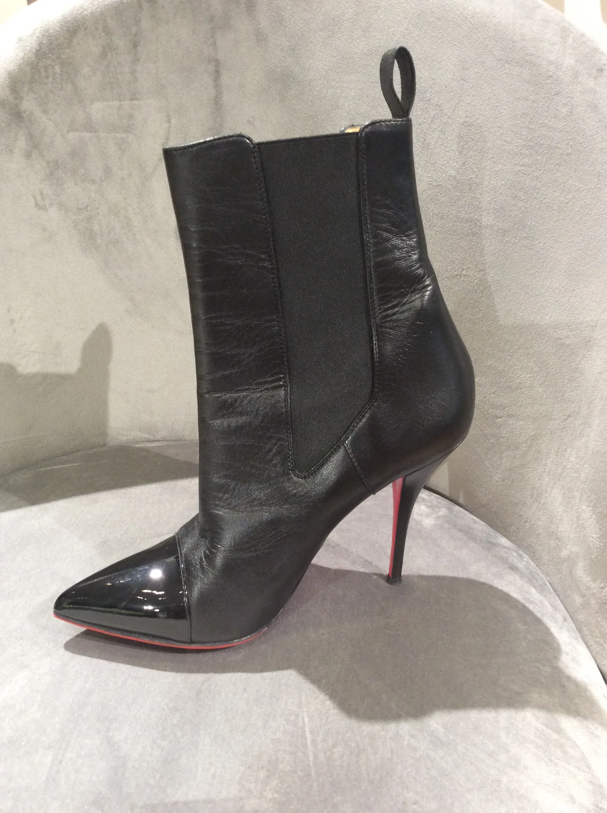Christian Louboutin Black Tucson Cap-Toe Red Sole Ankle Boot Size 9.5/39.5