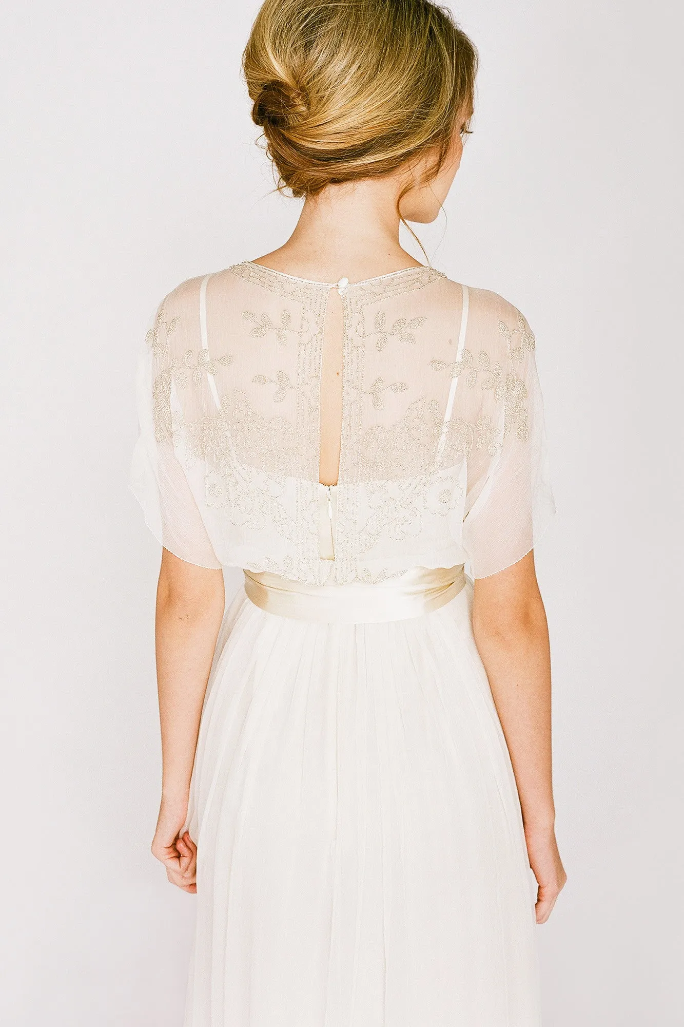 DC6500 Edwardian Inspired Wedding Dress