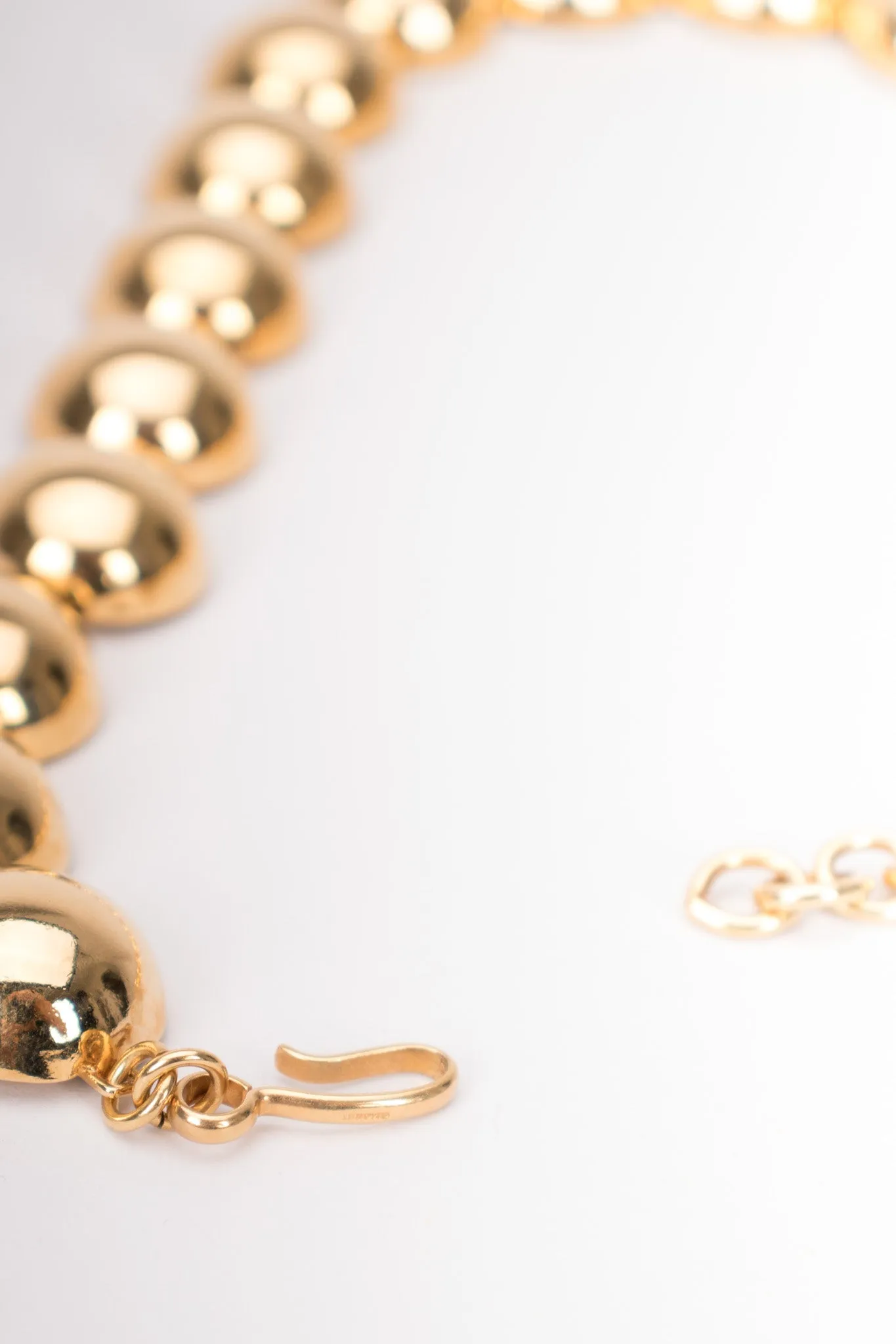 Dome Bead Collar Necklace