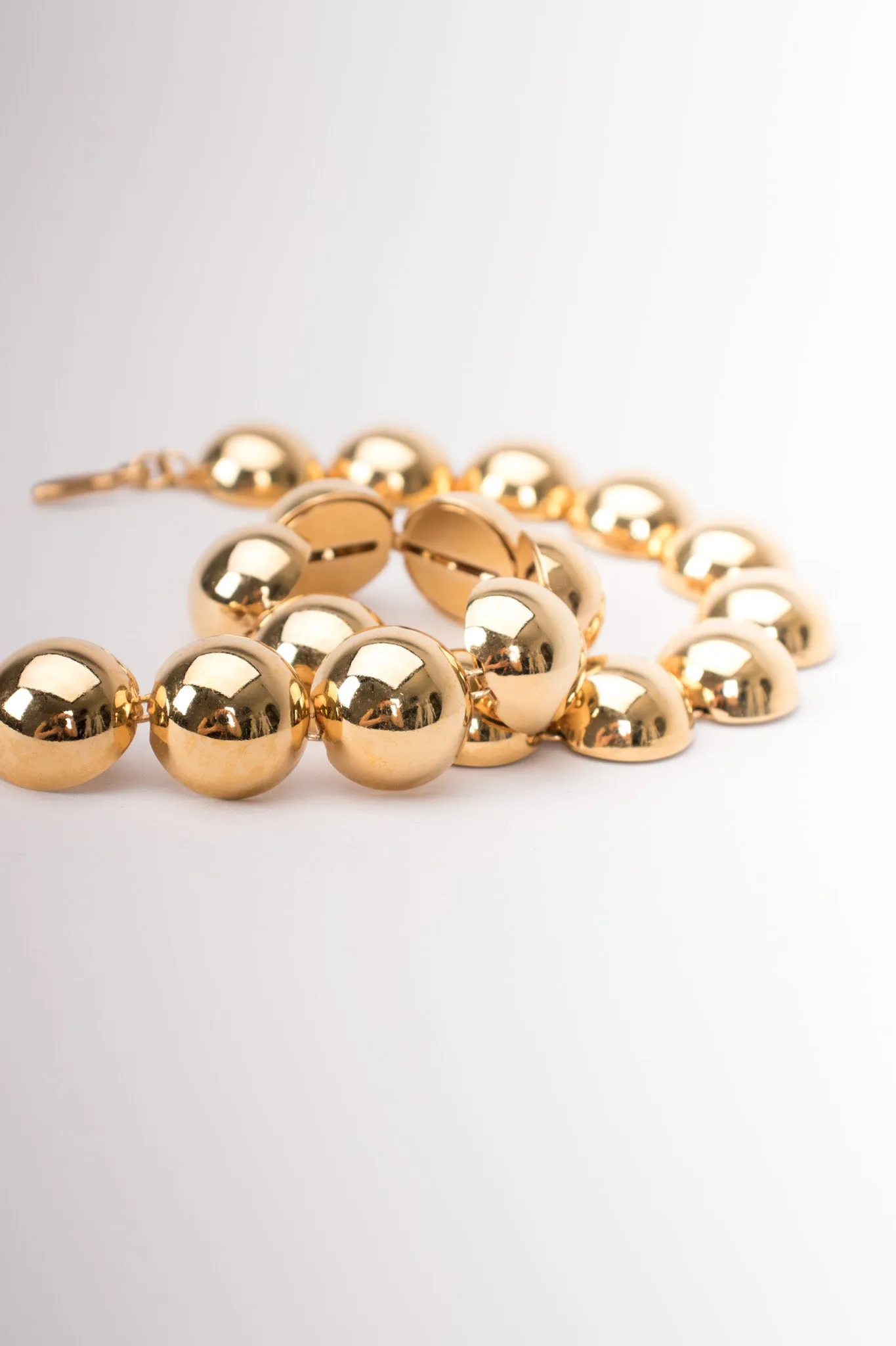 Dome Bead Collar Necklace