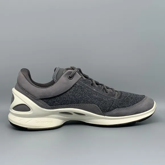 Ecco Biom Fjuel Mesh Titanium Shoes Women’s Sz 6