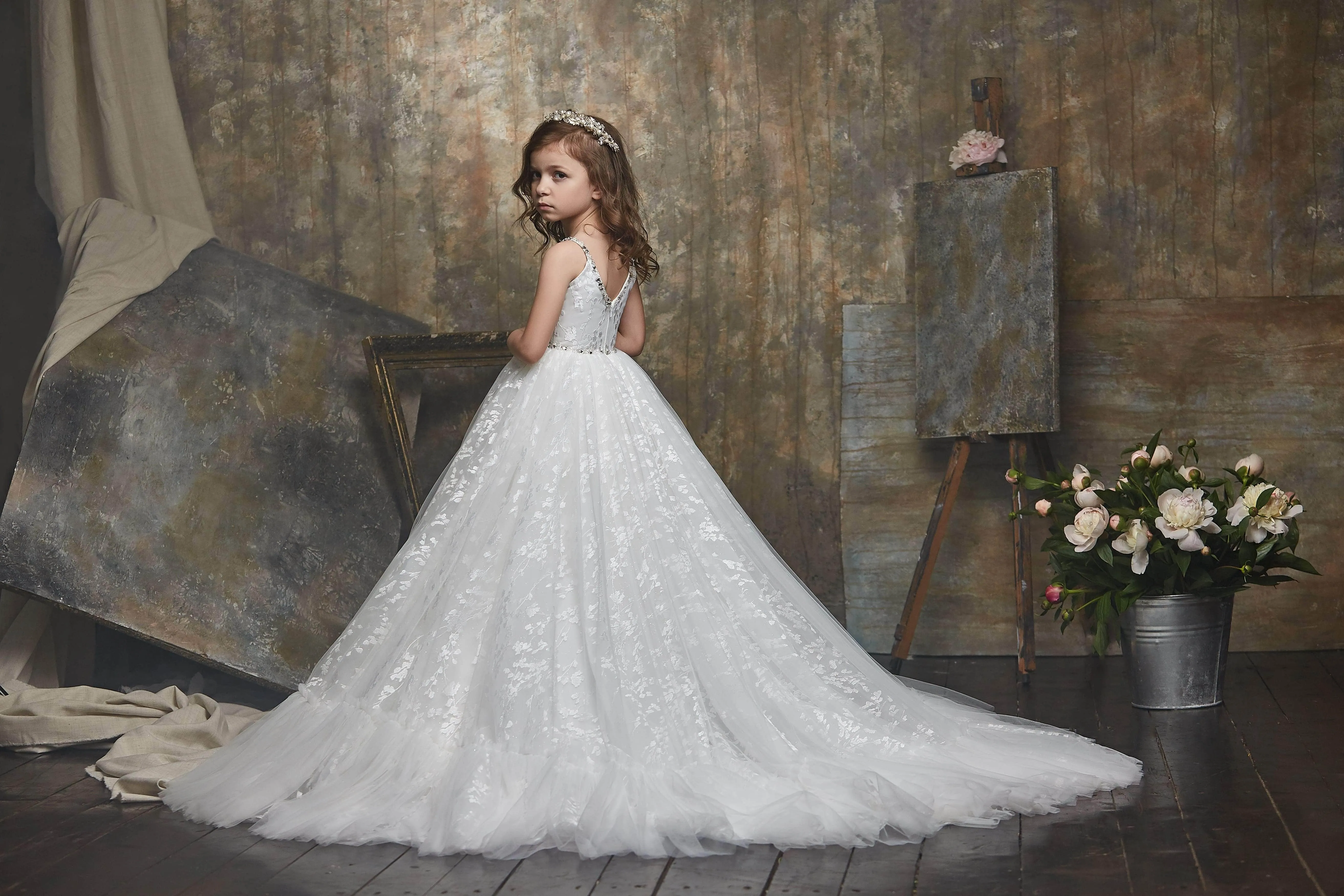 Floral Pattern White Dress with Cape for Flower Girls
