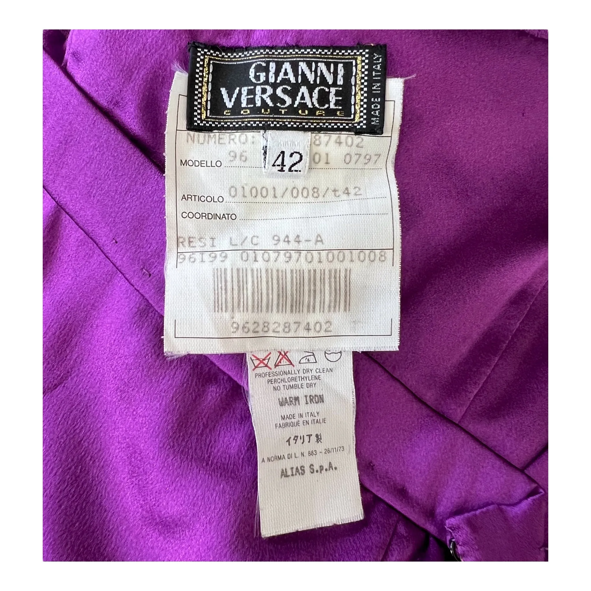 Gianni Versace Couture A/W 1996 Purple One Shoulder Dress