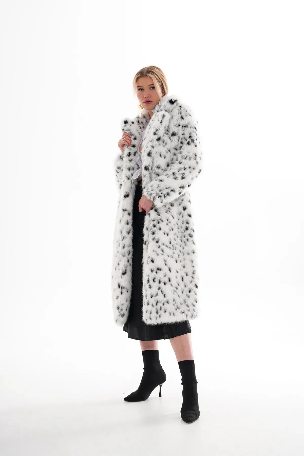 Long-Haired Leopard Print Faux Fur Coat