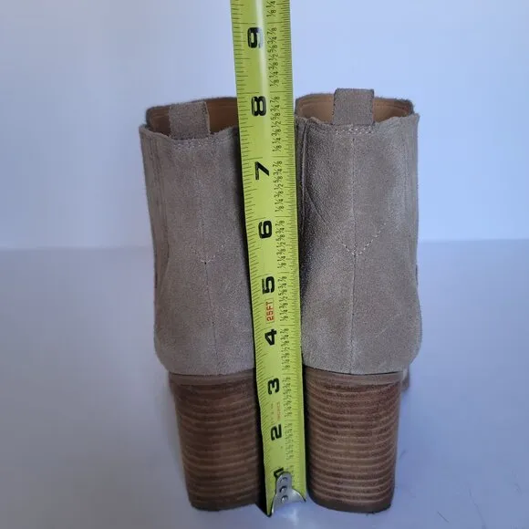 Marc Fisher Oshay Pointed Toe Women's Suede Bootie. Size 6.5M