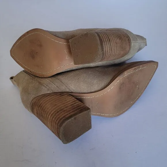 Marc Fisher Oshay Pointed Toe Women's Suede Bootie. Size 6.5M