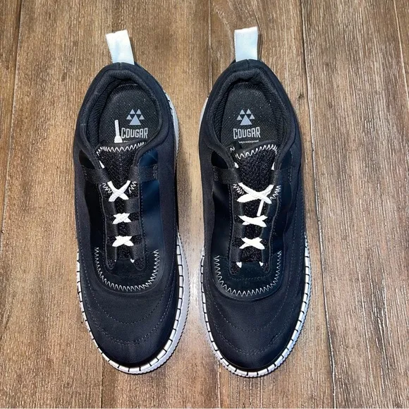 NEW! Cougar Saya Black White Chunky Platform Waterproof Sneaker Chic Women’s 9