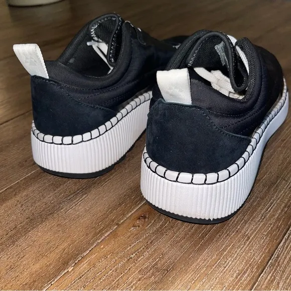 NEW! Cougar Saya Black White Chunky Platform Waterproof Sneaker Chic Women’s 9