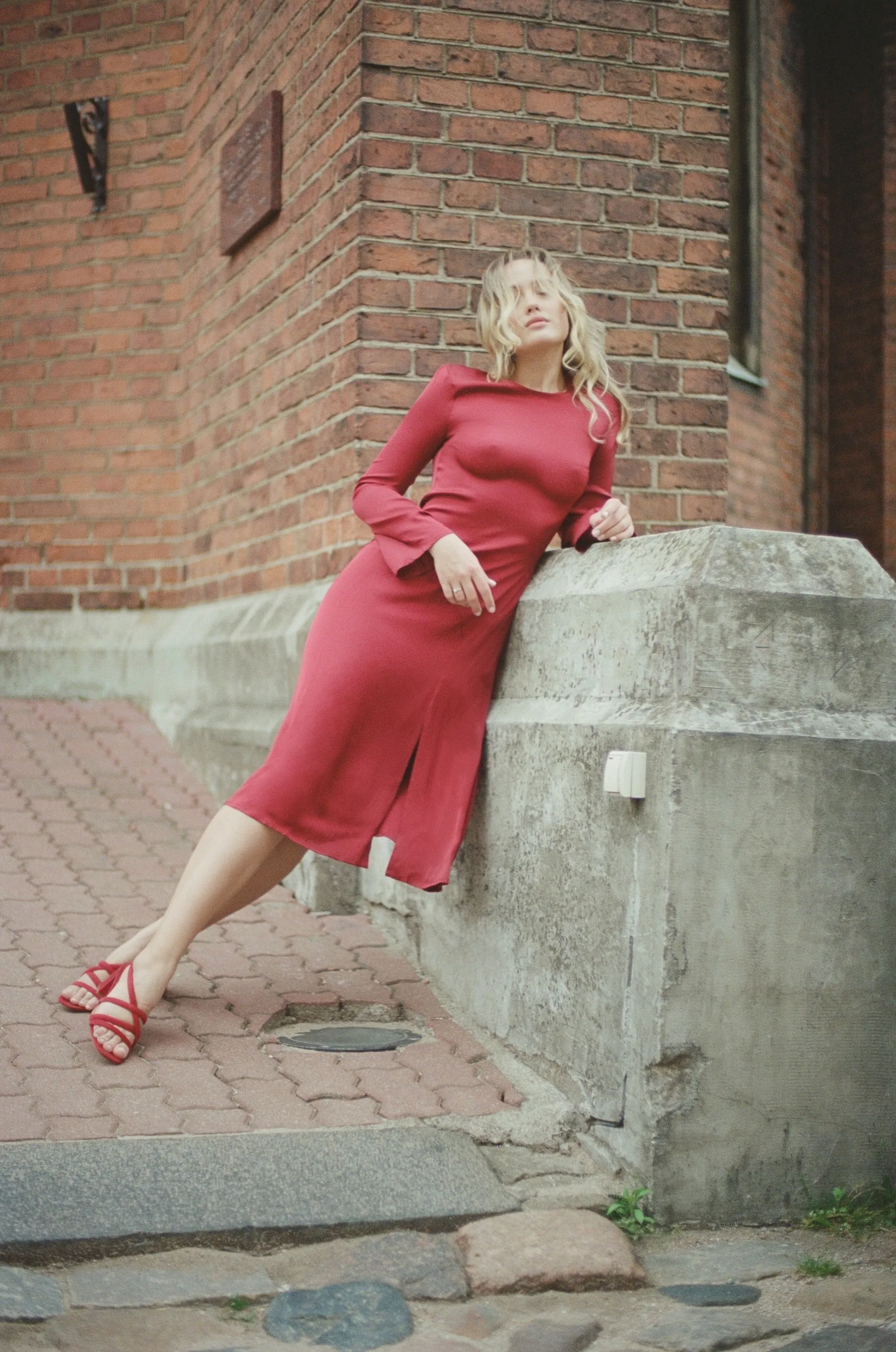 Nina Dress / Scarlet Red Silk