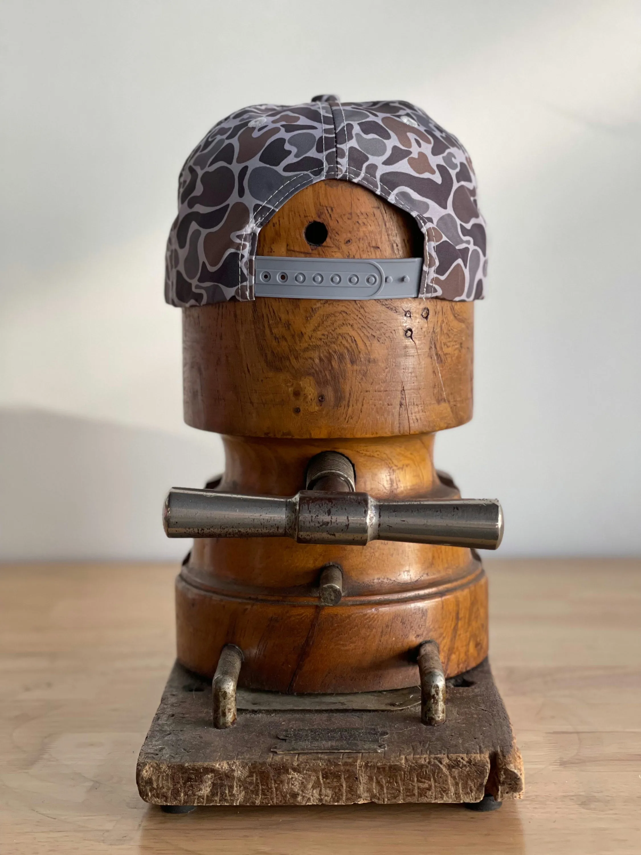 Shop Hat | Camo Companion | Ballad of the Bird Dog