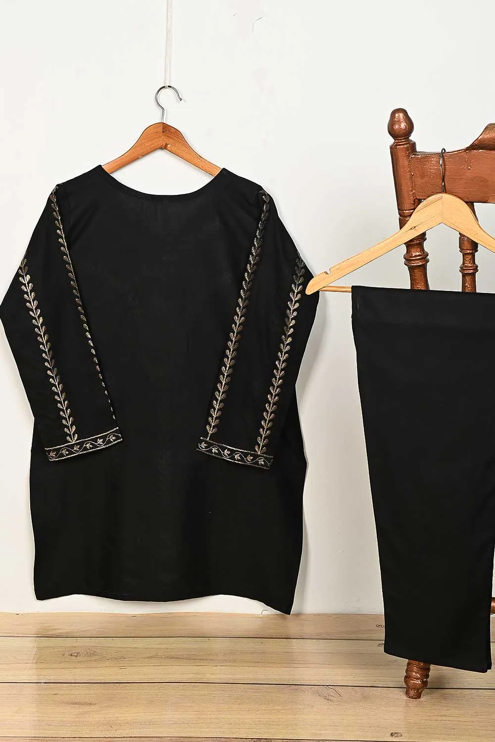 STP-149B-Black - 2PC COTTON EMBROIDERED STITCHED