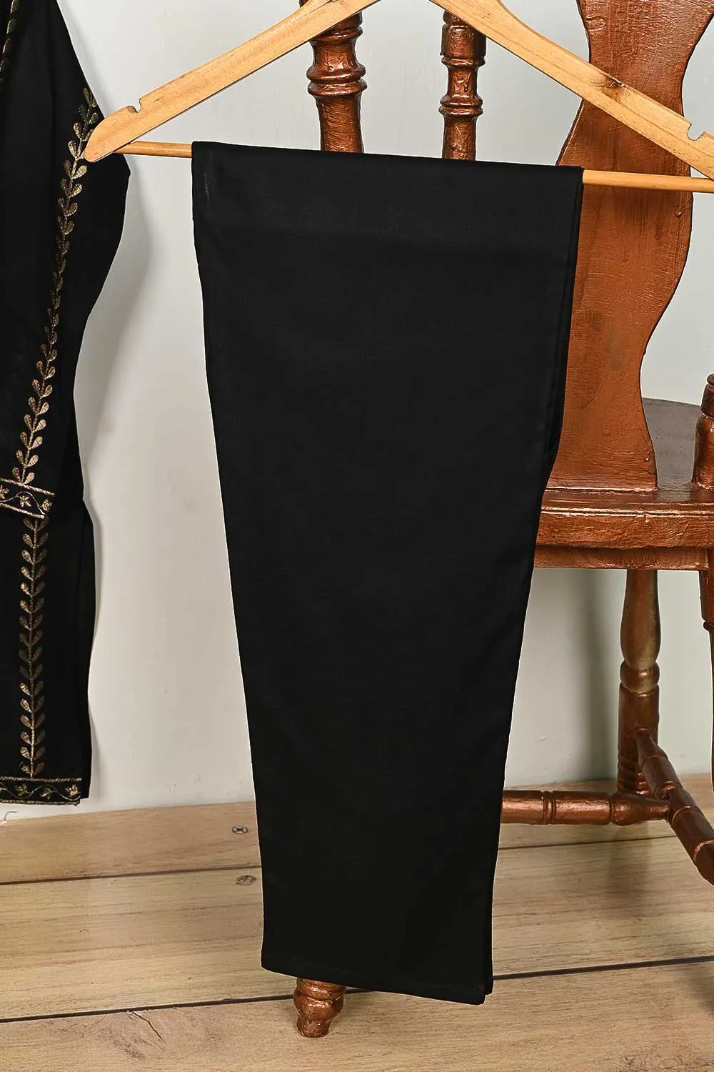 STP-149B-Black - 2PC COTTON EMBROIDERED STITCHED