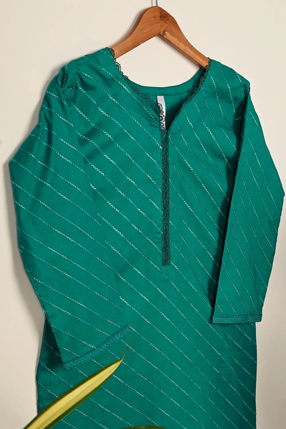 STP-175A-Green - 2PC EMBROIDERED COTTON