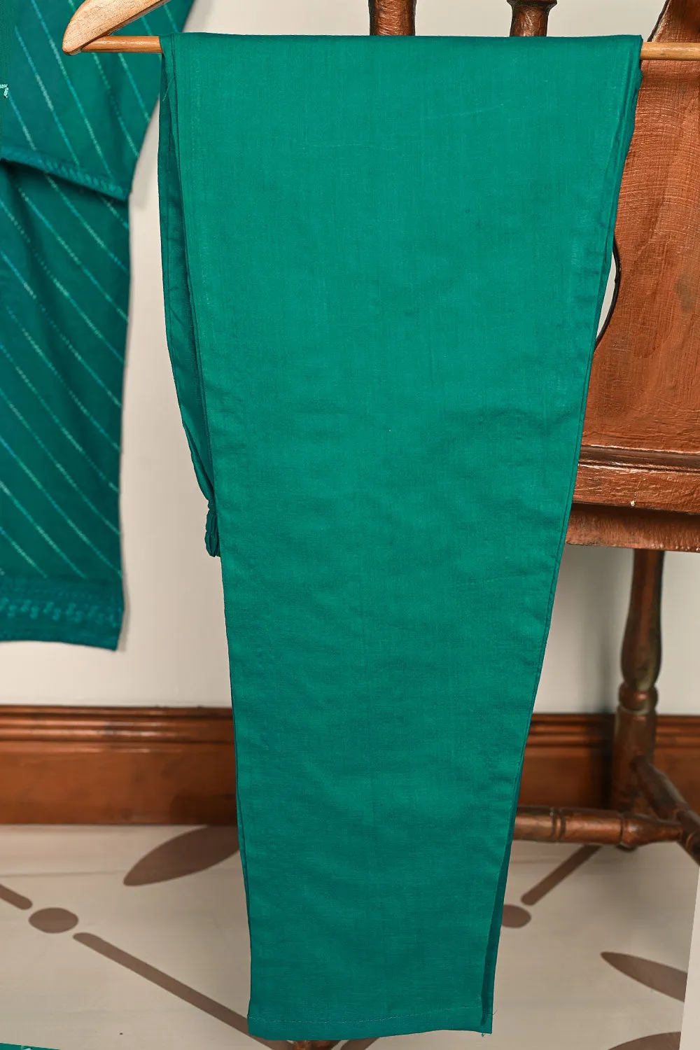 STP-175A-Green - 2PC EMBROIDERED COTTON