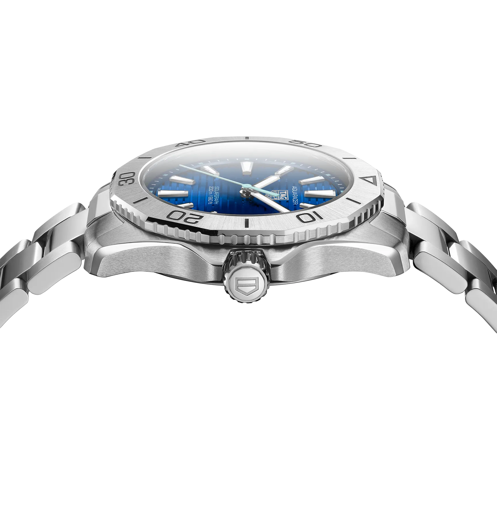 TAG Heuer Aquaracer Professional 200 Solargraph Watch with a Blue Dial
