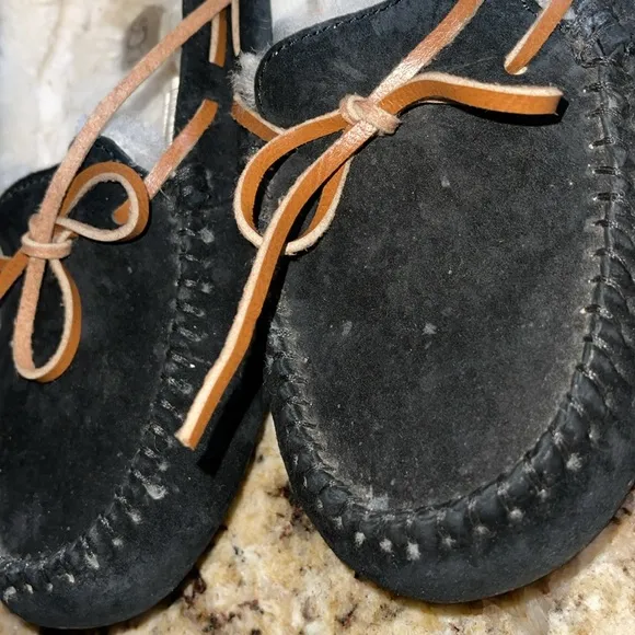 UGG Moccasin