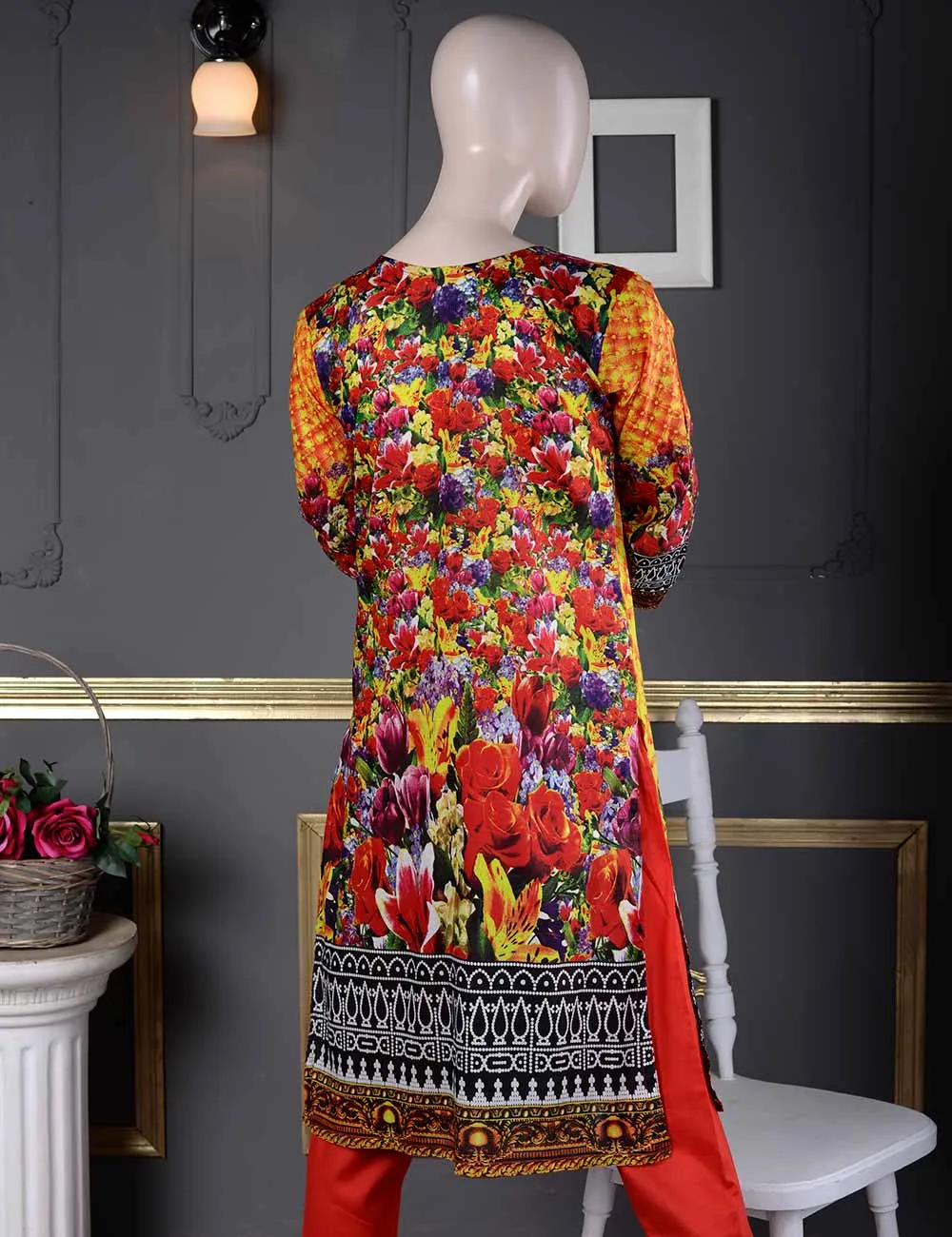 Un-stitched Embroidered Lawn (AQ-5A) Rich Tradition