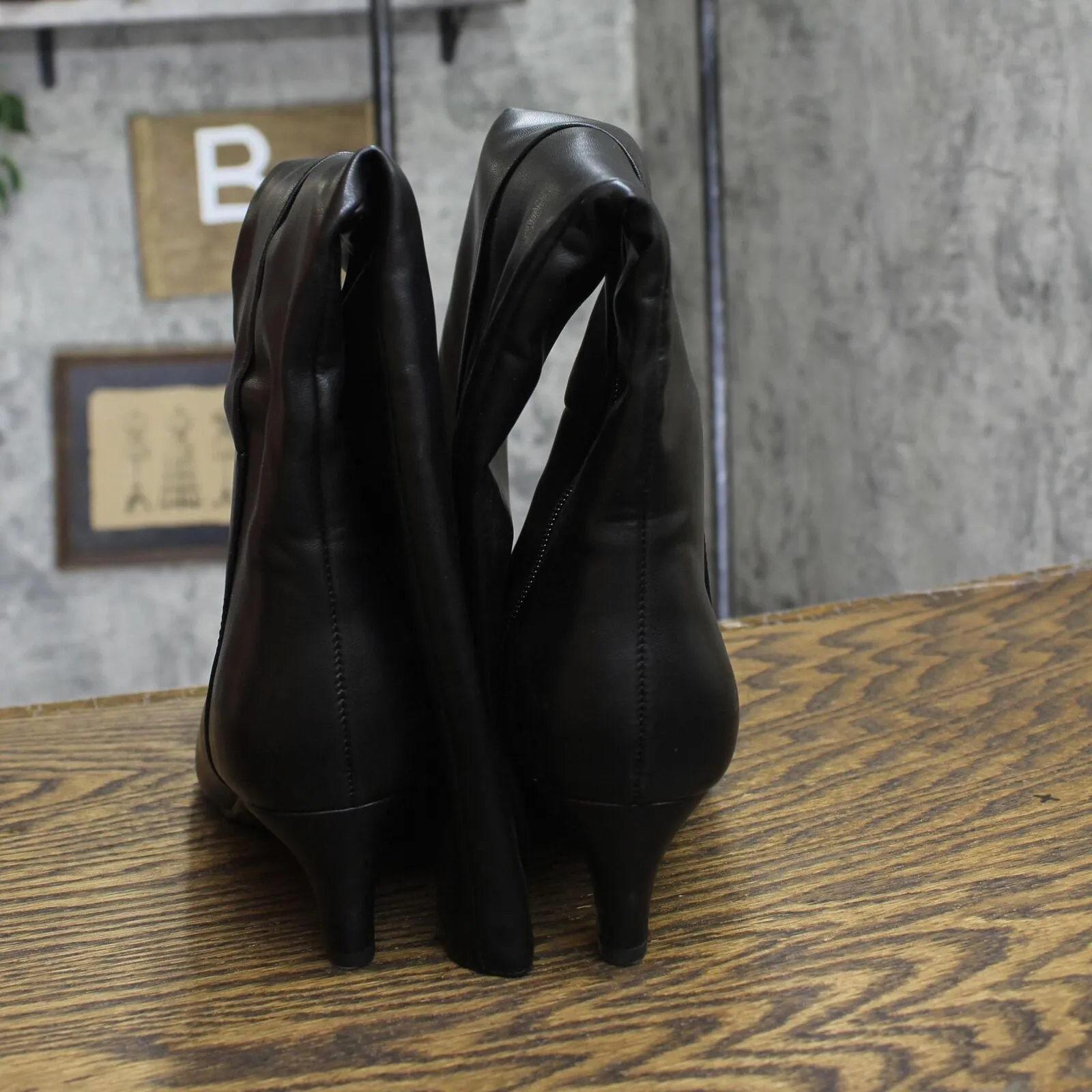Universal Thread Kendra Kitten Heel Tall Dress Boots Memory Foam Insole Black 8M