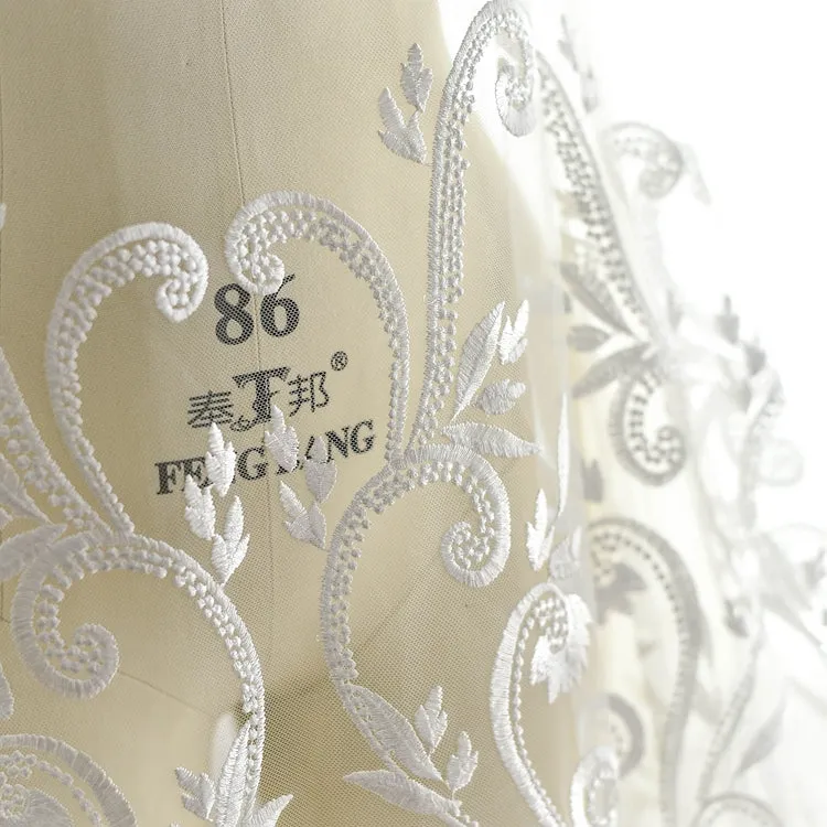 Vintage Style Ivory Embroidered Lace LC1003