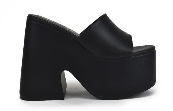 VIVIAN SANDAL