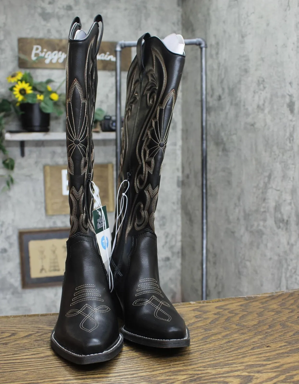 Wild Fable Kenzi Tall Western Dress Boots with Memory Foam Insole Black 7.5M