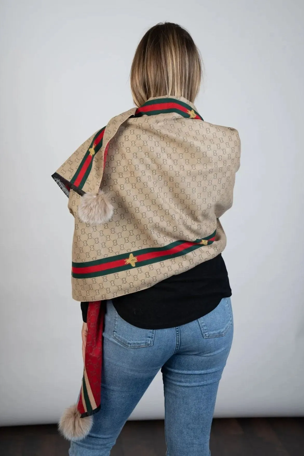 Woven Scarf W/Fox  Pom